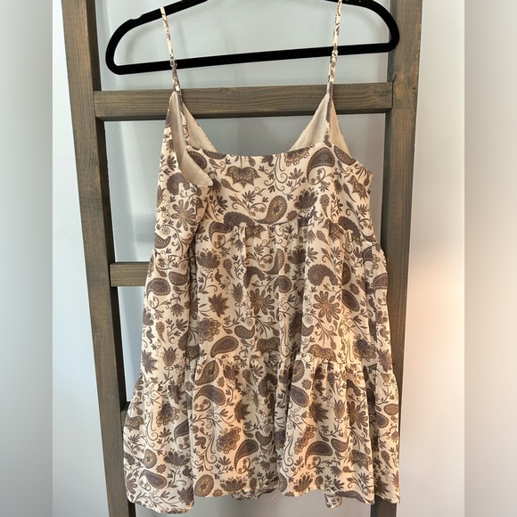 Dynamite Paisley mini dress - Picture 2 of 3